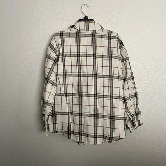 White black and brown flannnel - Picture 3 of 5